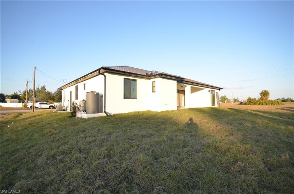 2416 Diplomat PKWY W photo 12