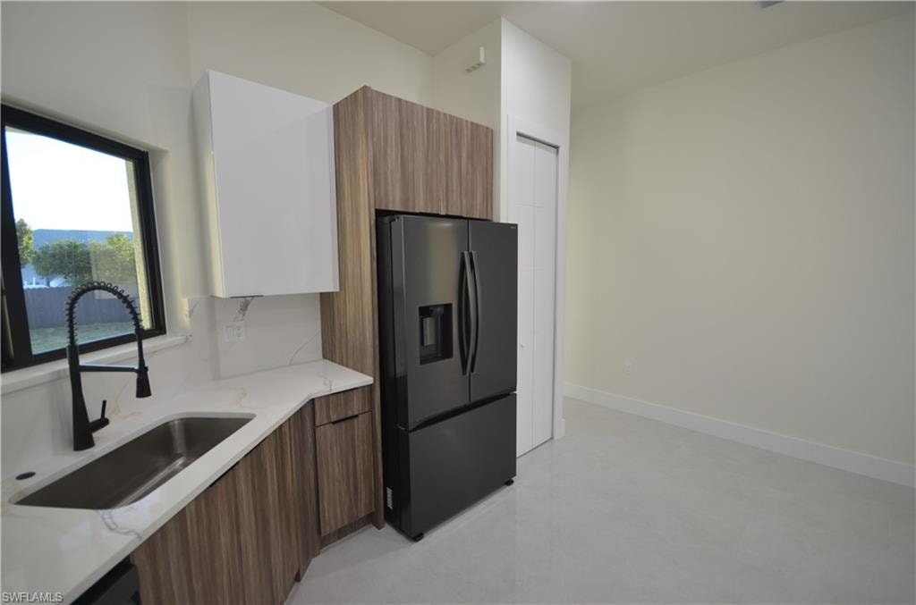 2416 Diplomat PKWY W photo 22