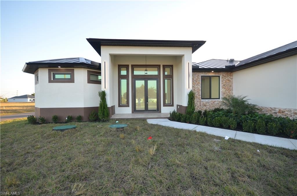 2416 Diplomat PKWY W photo 7