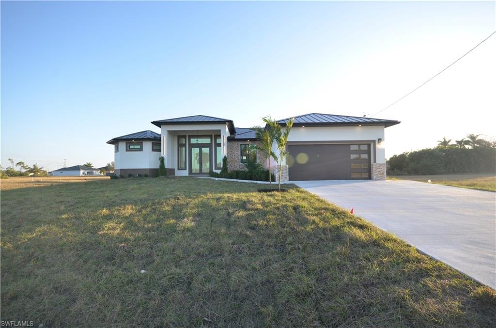 2416 Diplomat PKWY W