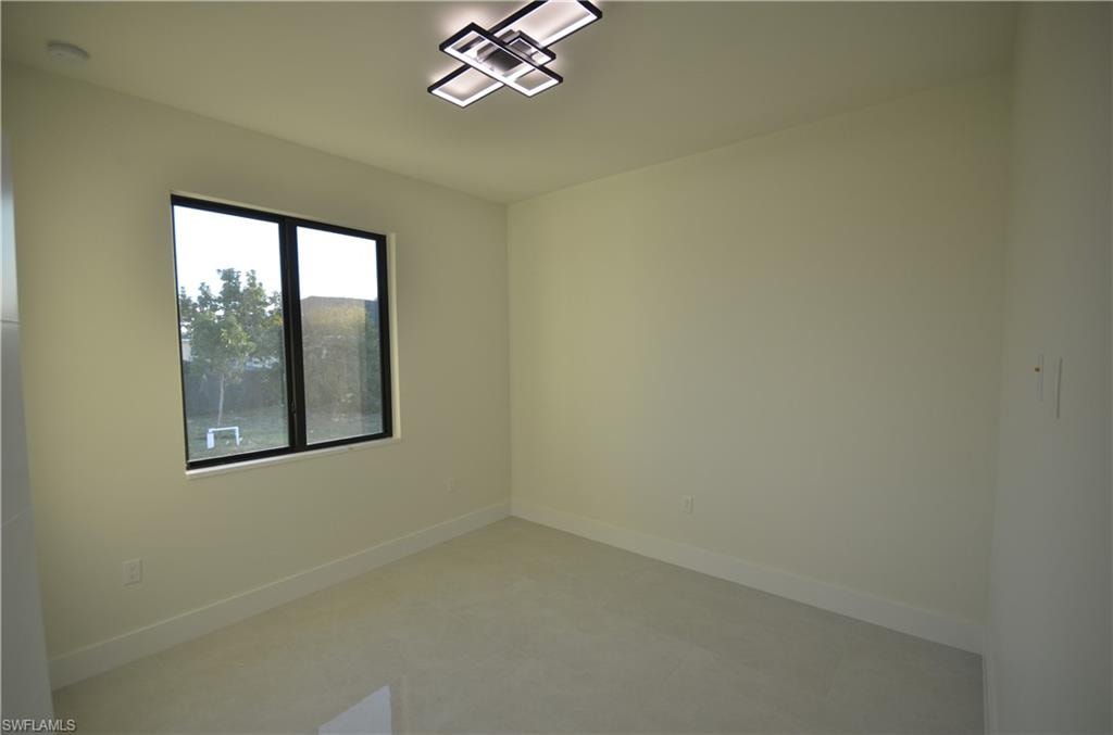 2416 Diplomat PKWY W photo 30