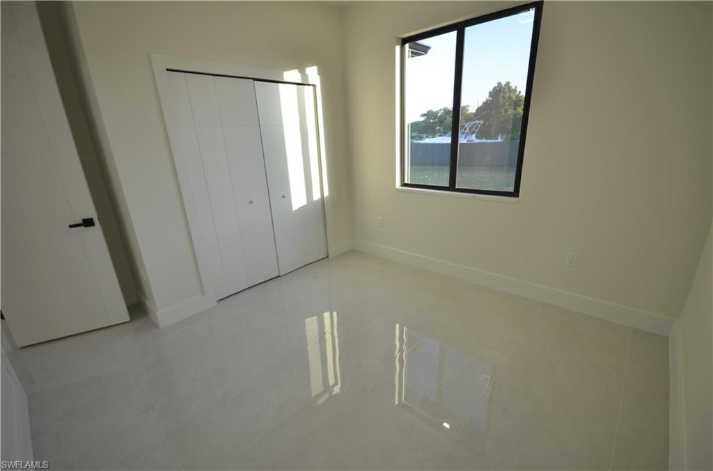 2416 Diplomat PKWY W photo 31
