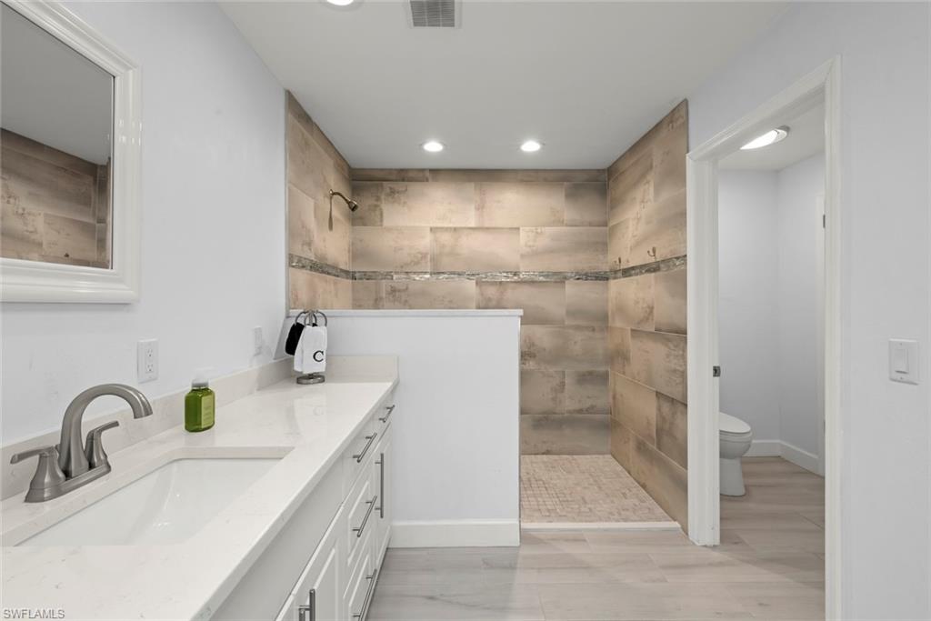 15667 Carriedale LN photo 24
