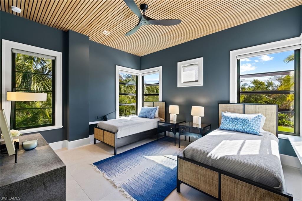 Guest bedroom