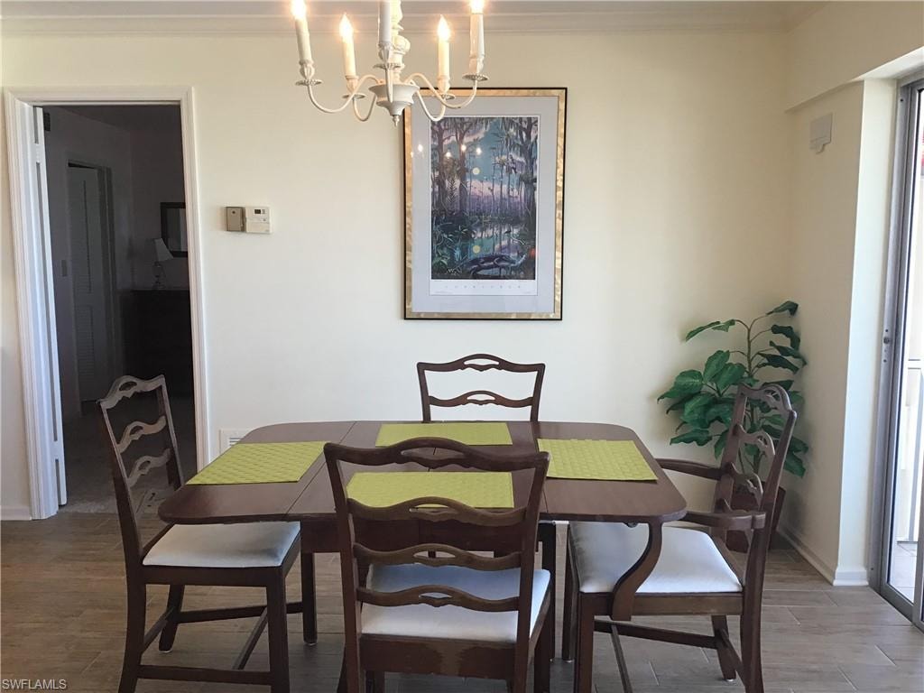 Dining Area where you can also see the Gulf