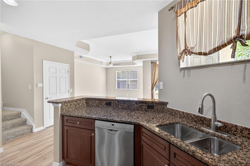 9832 Cristalino View WAY 104 photo 16