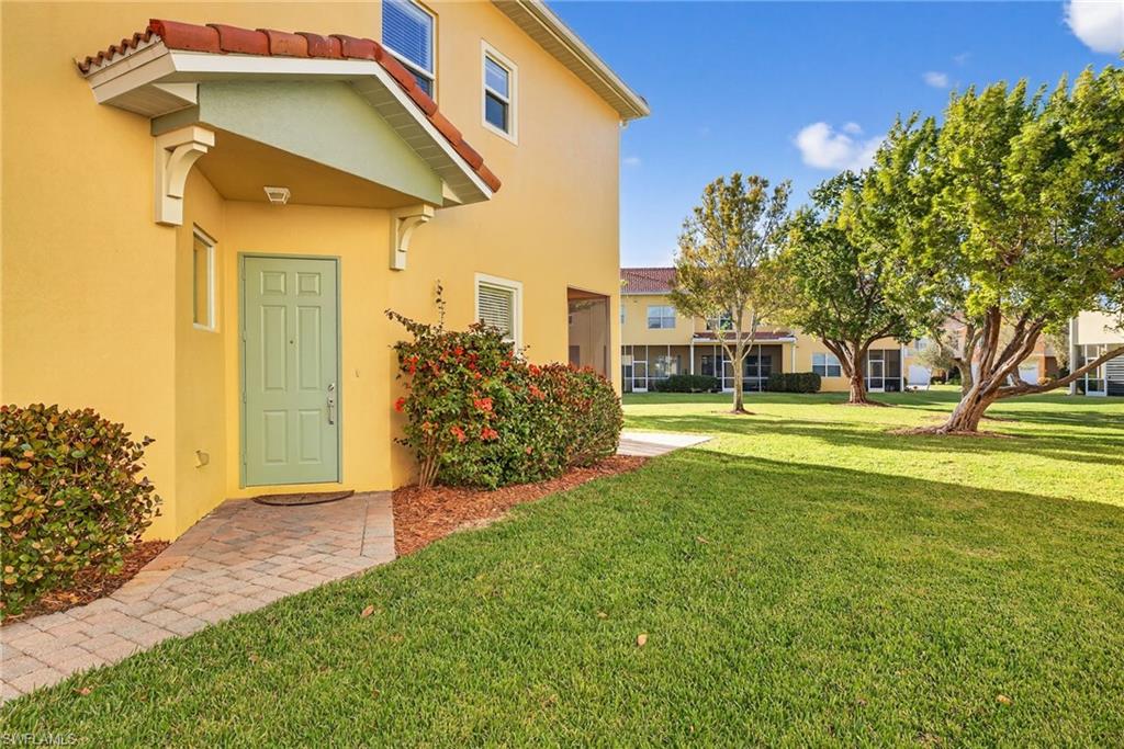 9832 Cristalino View WAY 104 photo 10