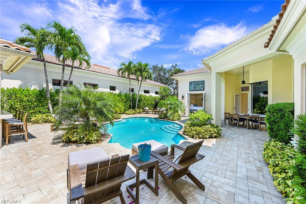 Heated Courtyard Pool