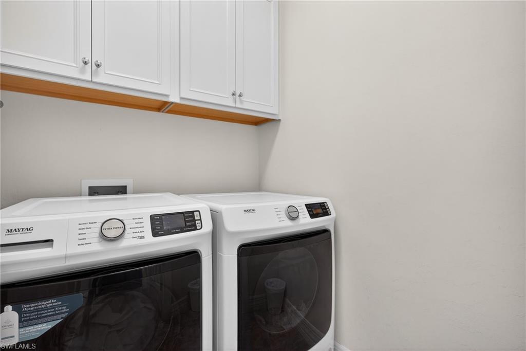 11268 Carlingford RD photo 23