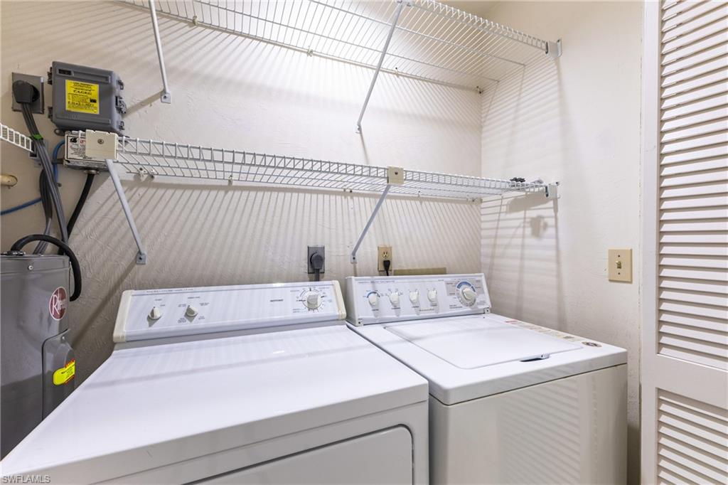 1427 SW 47th TER 202 photo 32