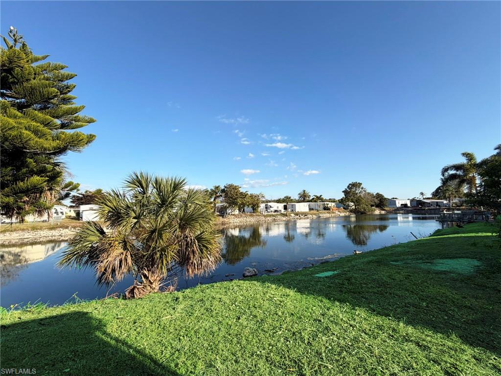 Enjoy serene water views and tranquil surroundings—perfect for morning coffee or relaxing sunsets by the lake.
