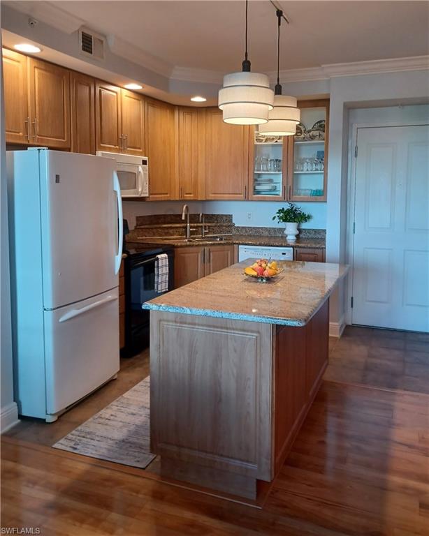 2825 Palm Beach BLVD 416 photo 8