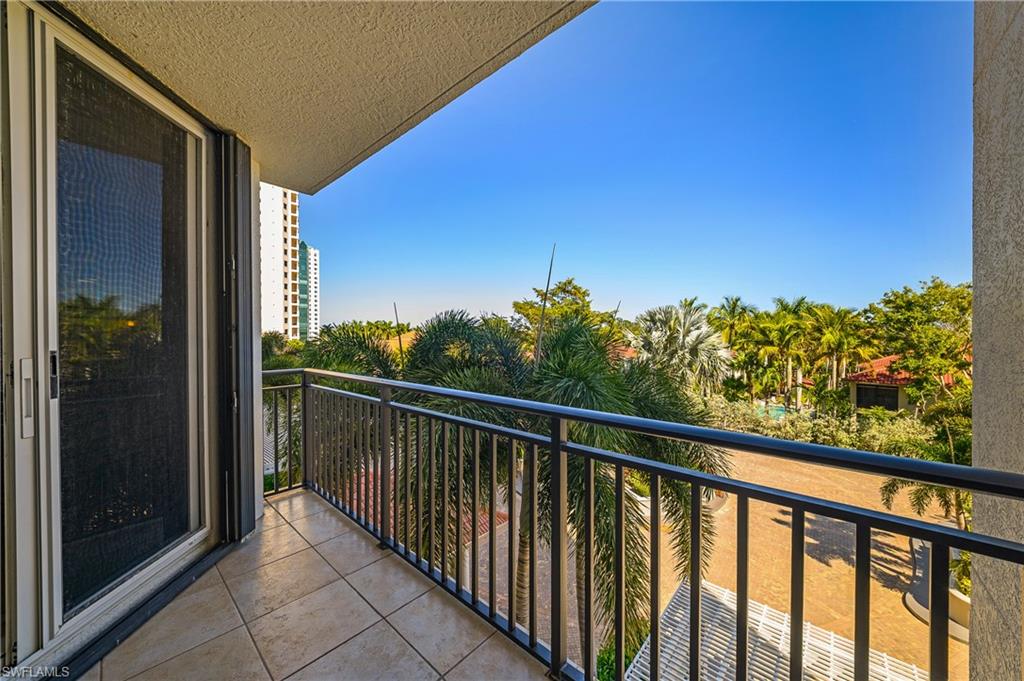 East/sunrise balcony