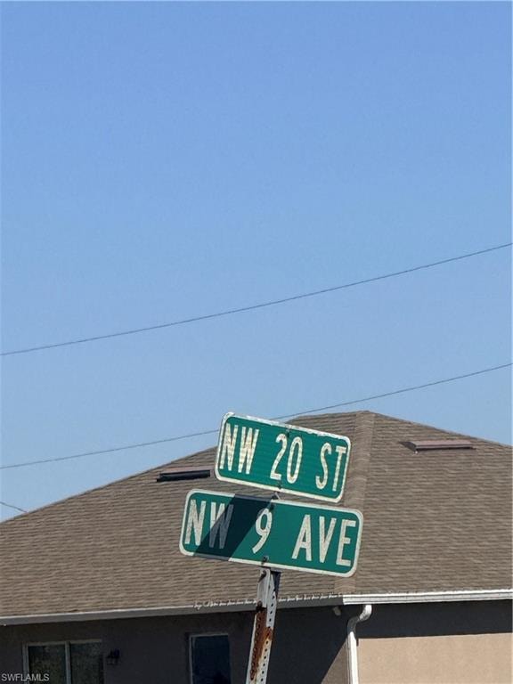 2000 NW 9th AVE