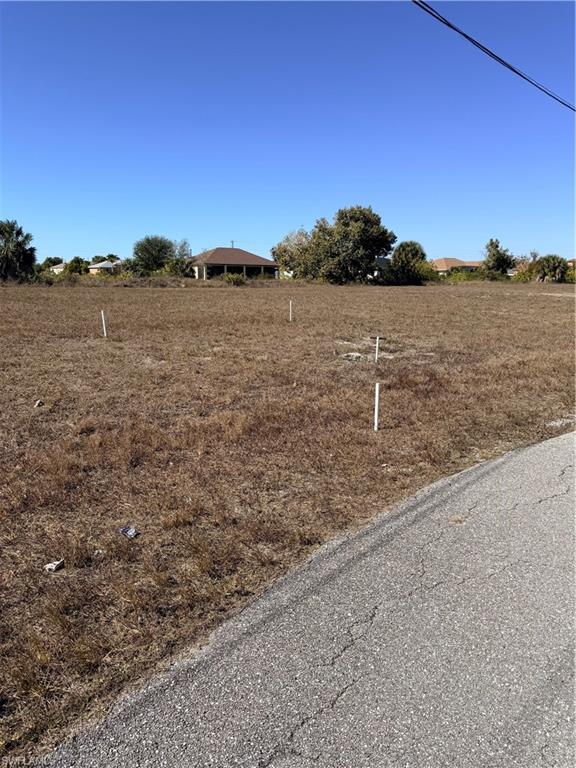 2000 NW 9th AVE photo 8