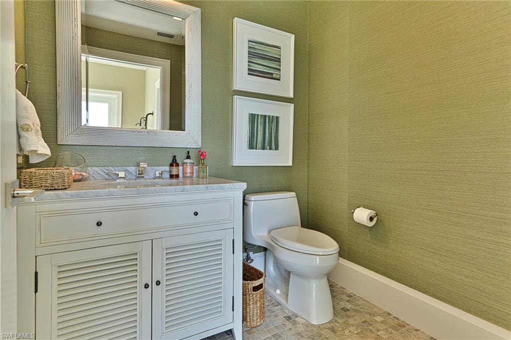 26744 Mclaughlin BLVD photo 34