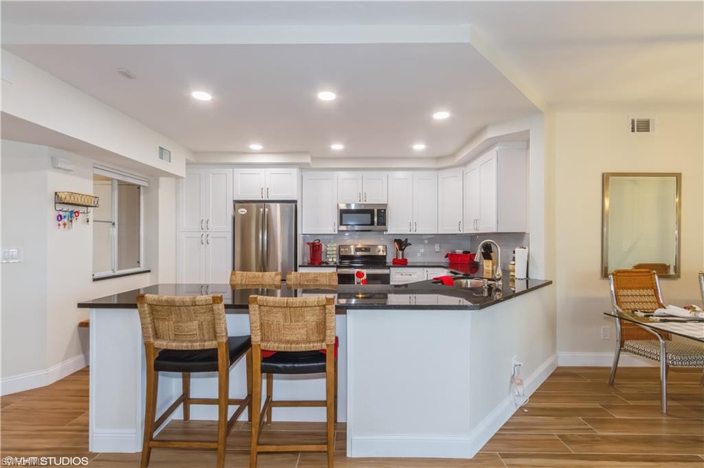 2671 Citrus Lake DR E-201 photo 9