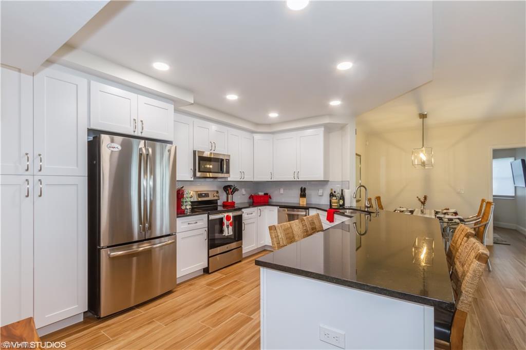 2671 Citrus Lake DR E-201 photo 10