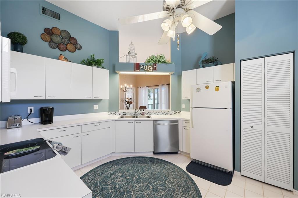 2541 Citrus Lake DR A-205 photo 11