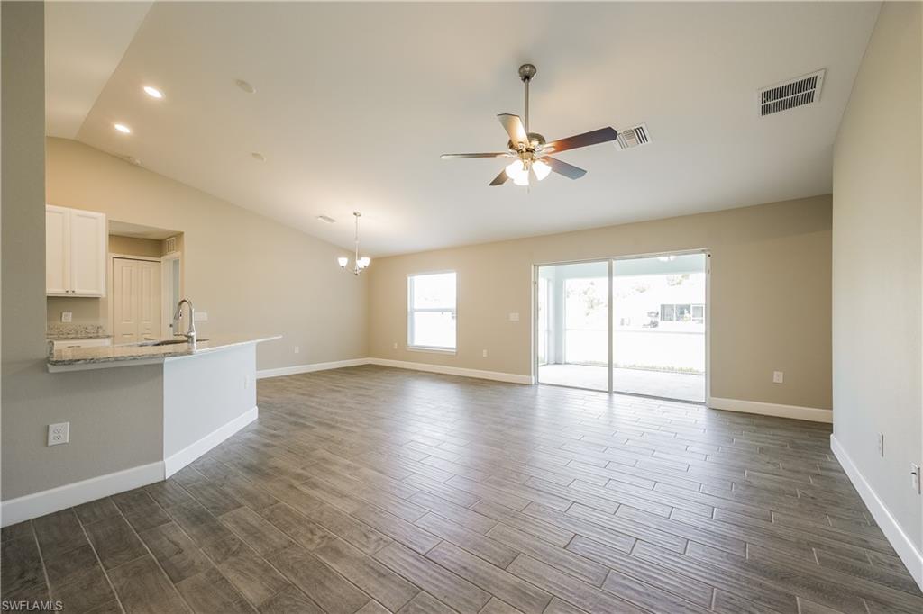 2900 7th ST W