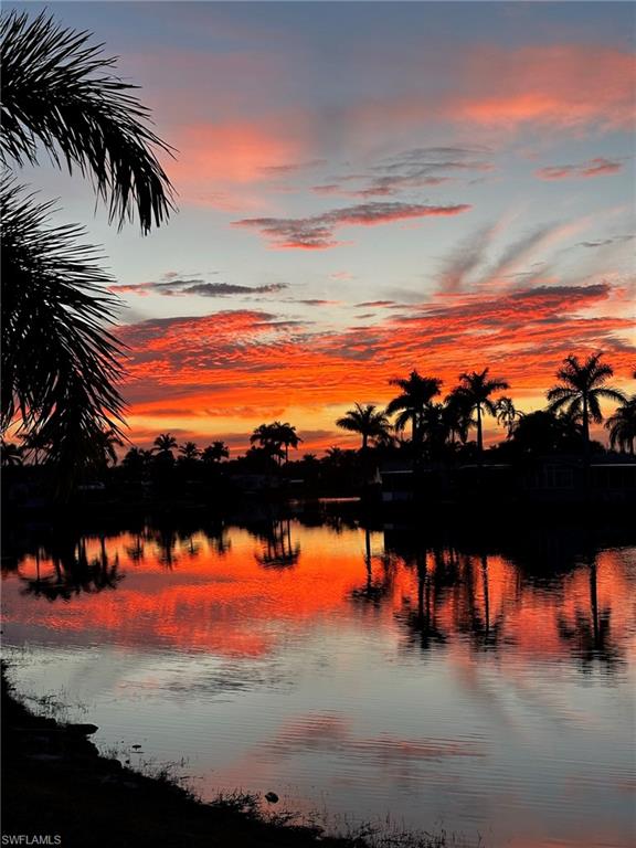 1197 Diamond Lake CIR