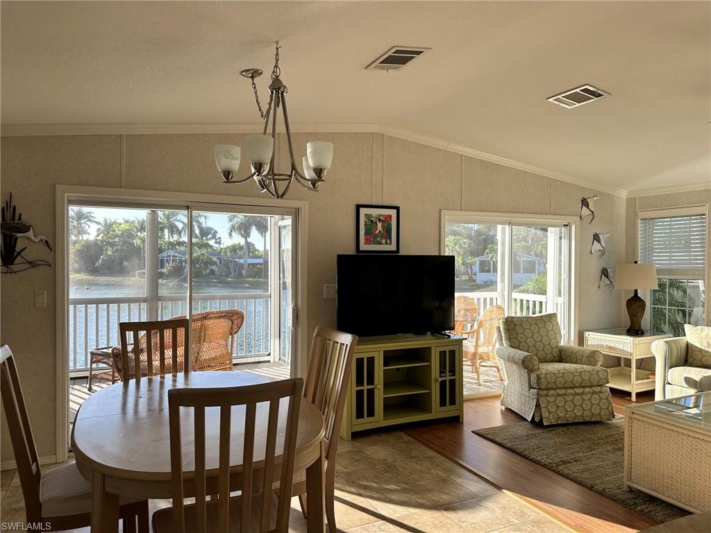 1197 Diamond Lake CIR photo 18