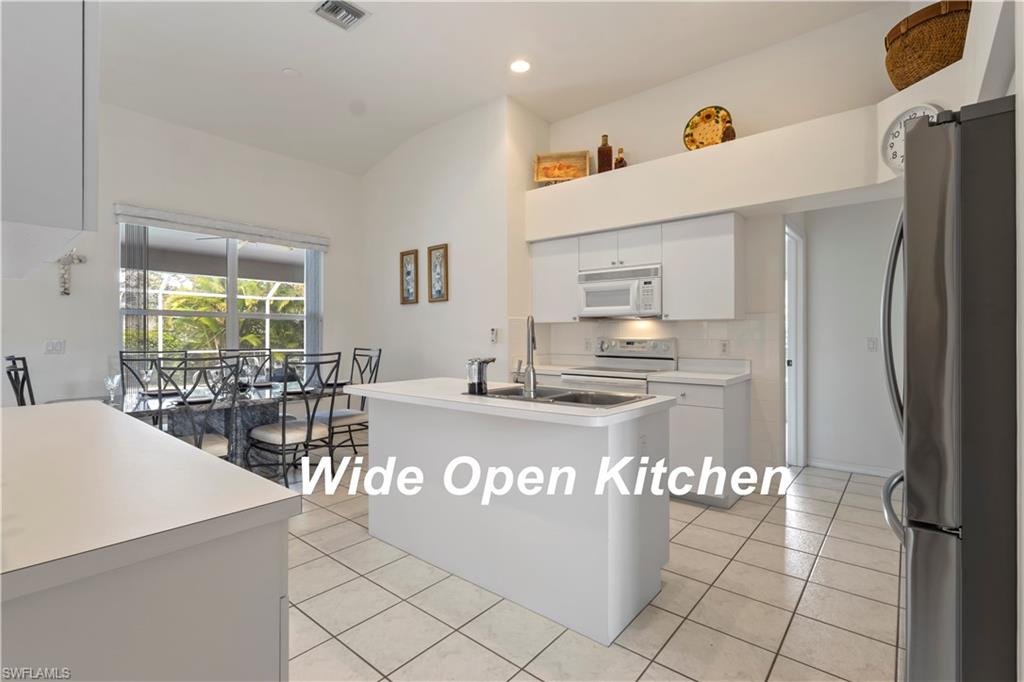 3650 Sunland LN photo 10