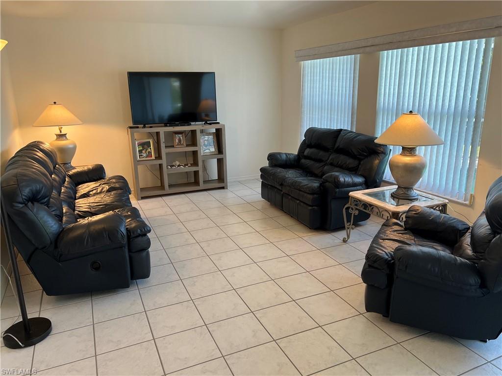 3650 Sunland LN photo 38