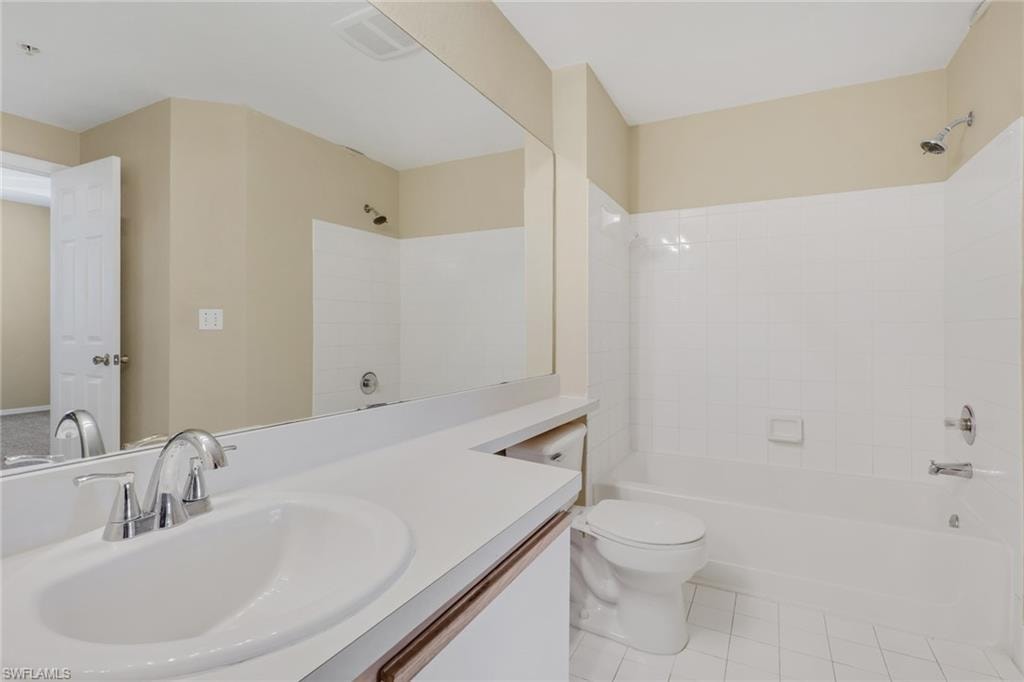 6321 Aragon WAY 206 photo 22
