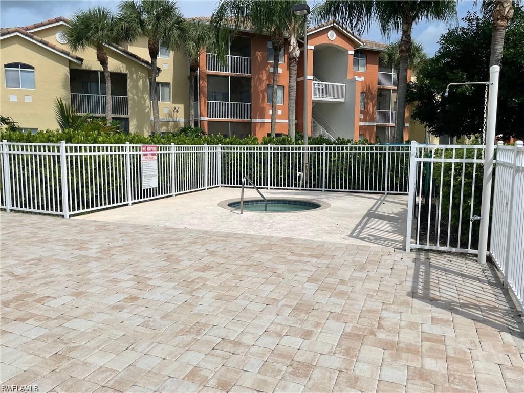 6321 Aragon WAY 206 photo 28