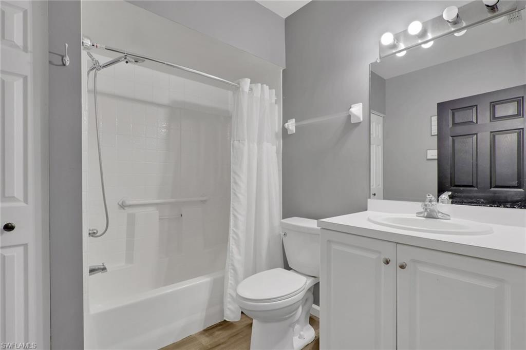 14801 Park Lake DR 104 photo 8
