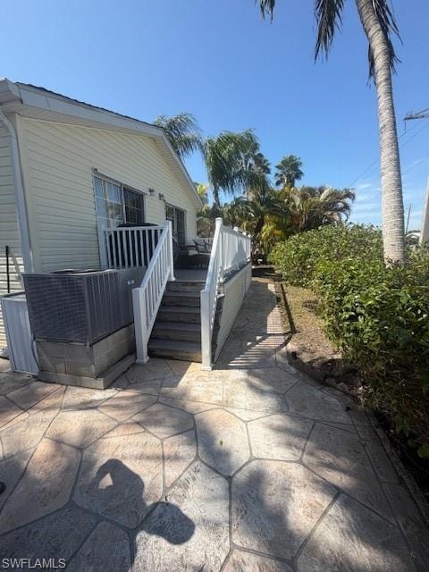 1671 Diamond Lake CIR photo 9