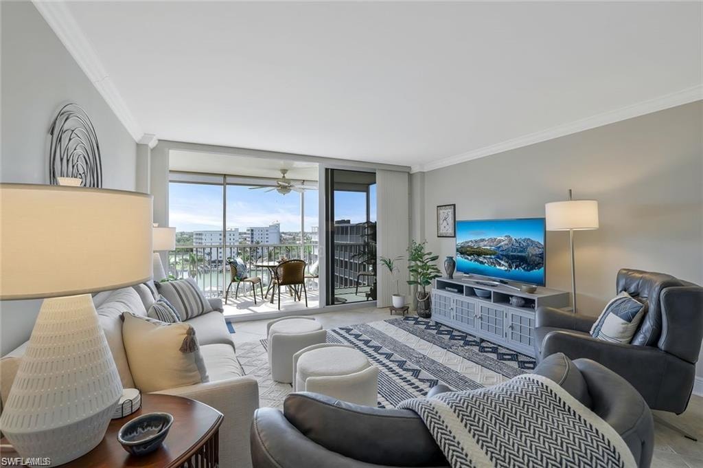 5 Bluebill AVE 812