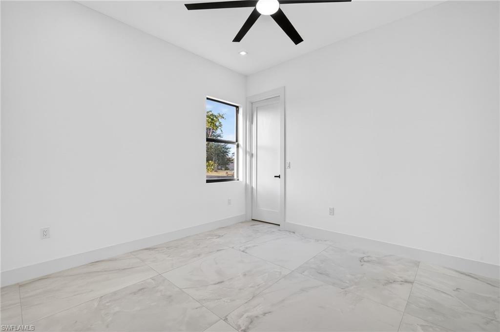 16340 Cape Horn BLVD photo 24