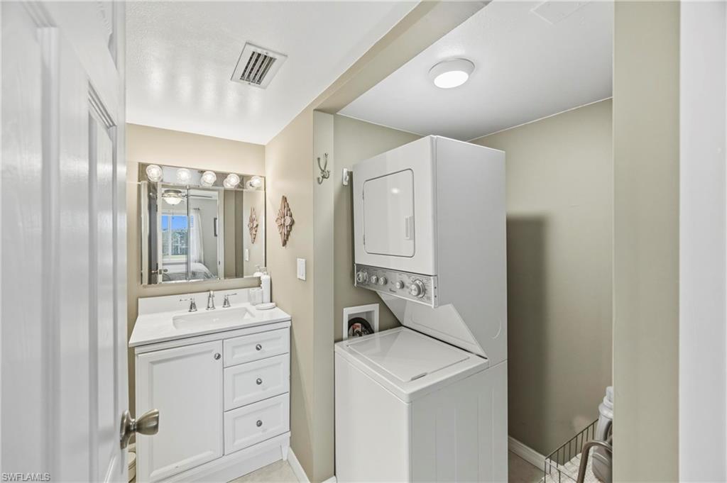 1010 Manatee RD B304 photo 20