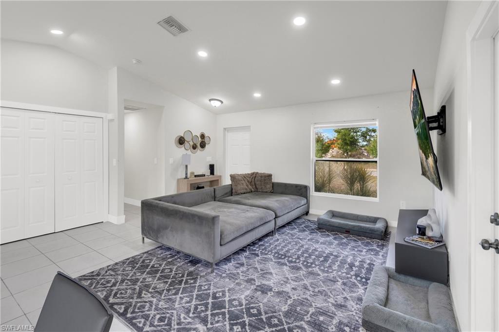 1327 NE 12th AVE