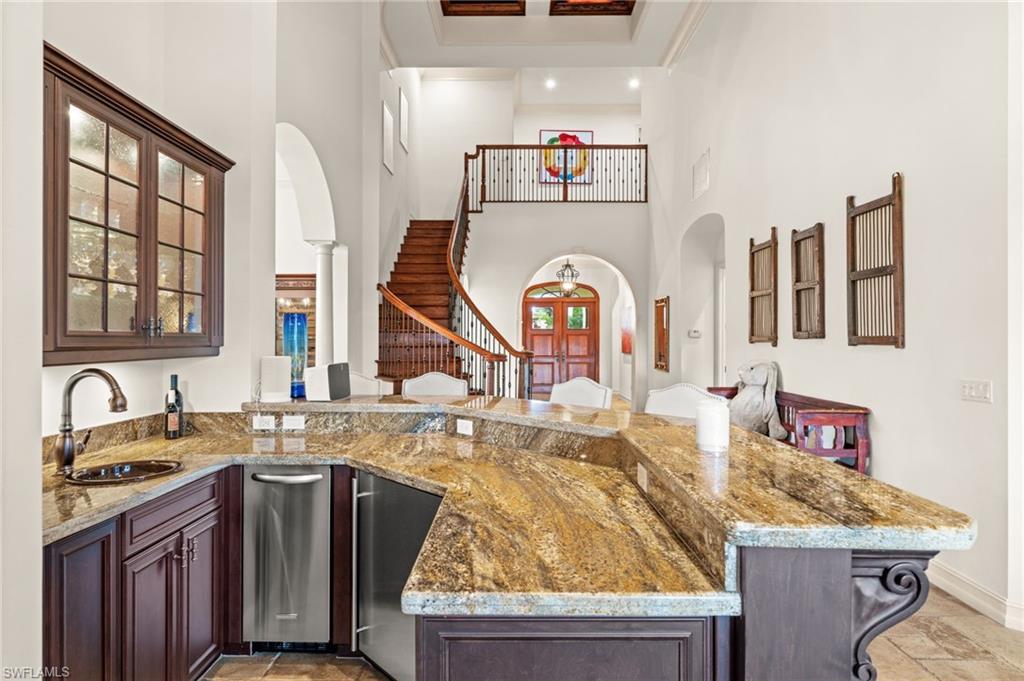 9085 Terranova DR photo 32