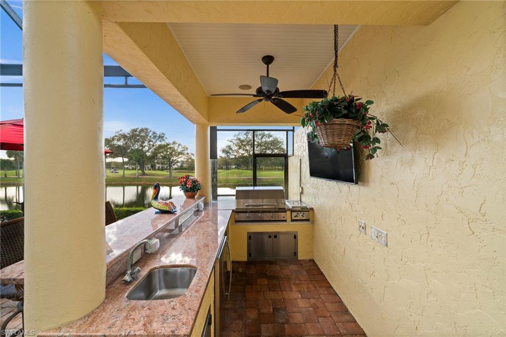 9085 Terranova DR photo 19