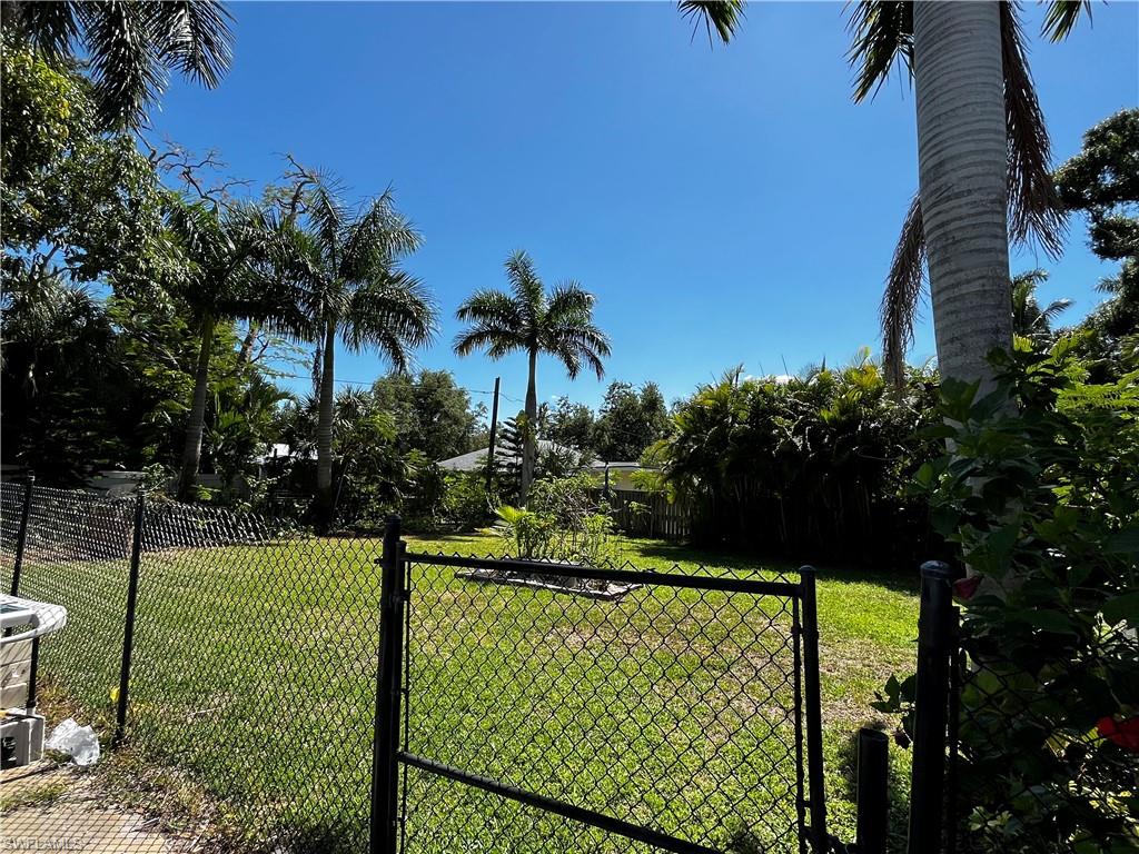 1248 Osceola DR photo 16