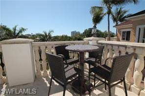 2nd Floor Balcony West