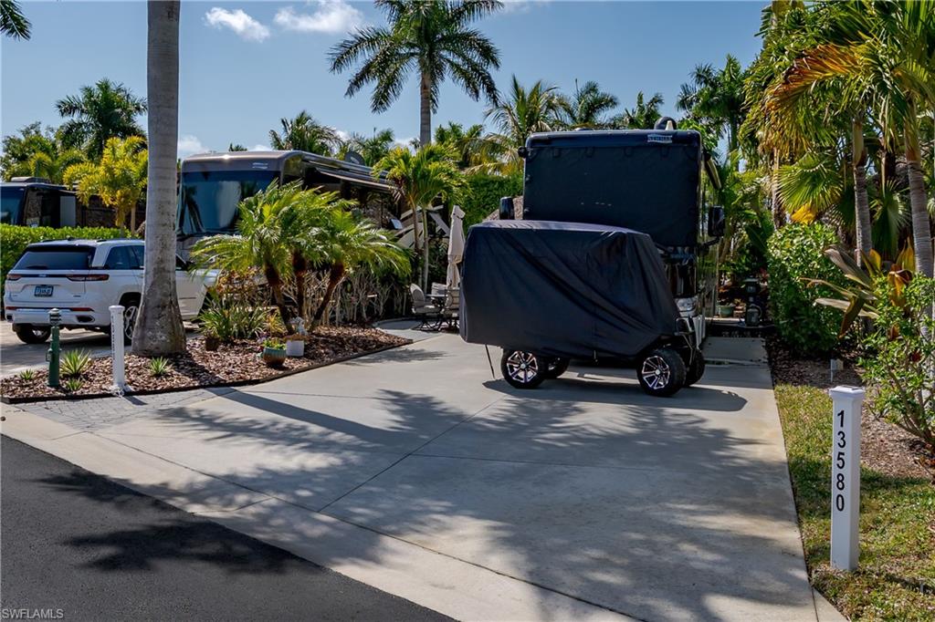13580 Snook CIR photo 16