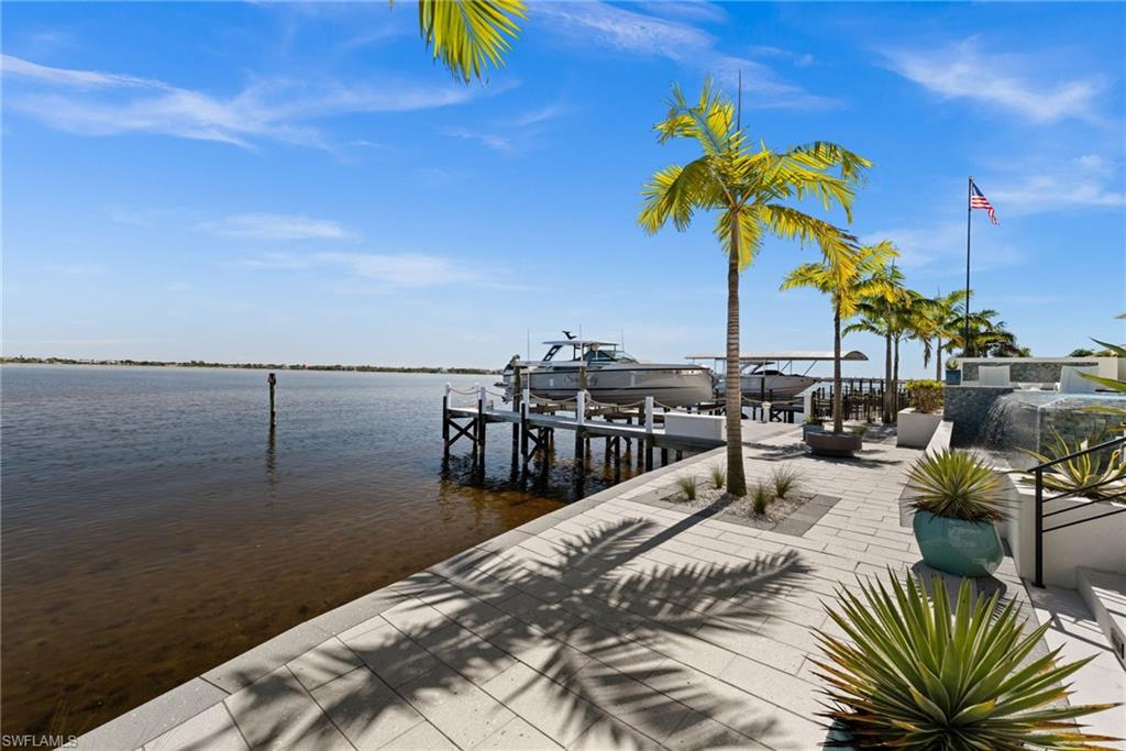 5661 Riverside DR photo 38