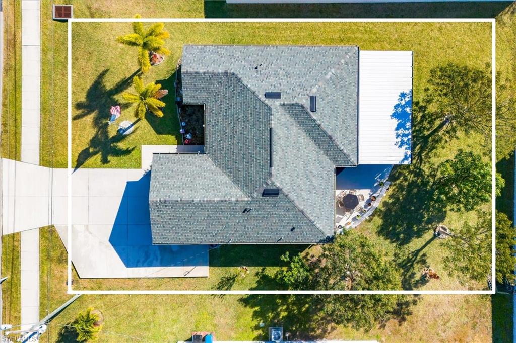 View from above of property featuring property boundaries highlighted