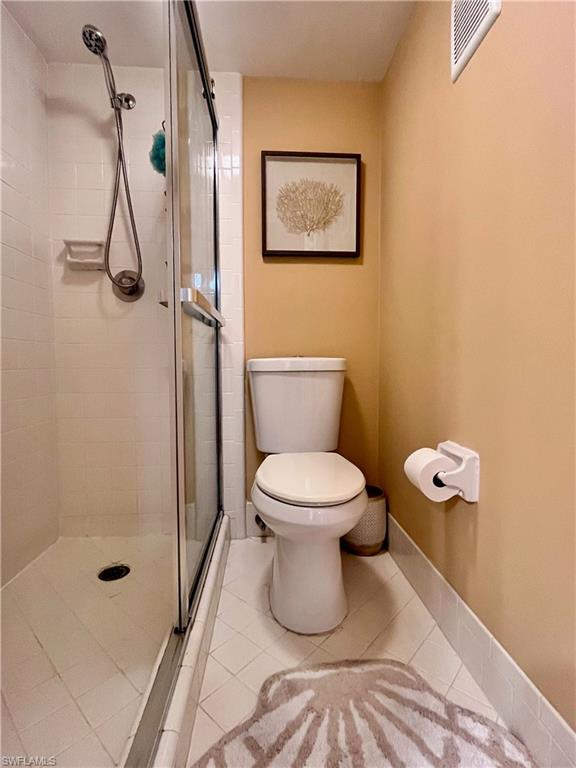 Private walk in Shower and toilet area