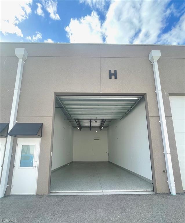14702 Tarmac CT H8