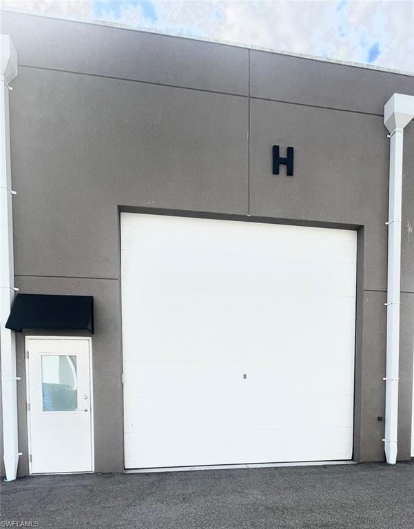 14702 Tarmac CT H8