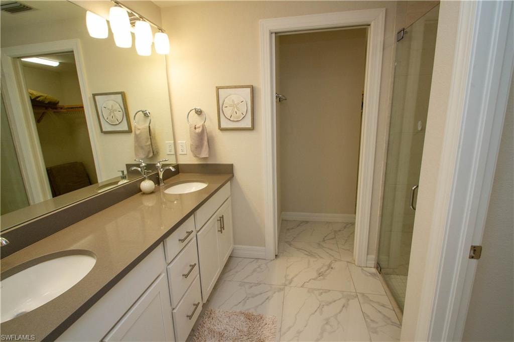 244 Indies DR E 101 photo 16