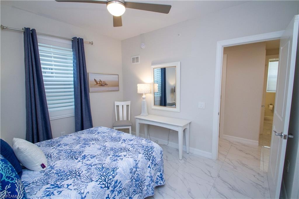 244 Indies DR E 101 photo 19