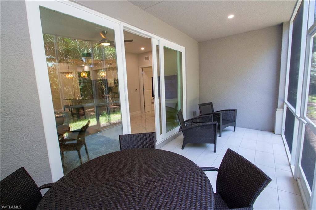 244 Indies DR E 101 photo 31