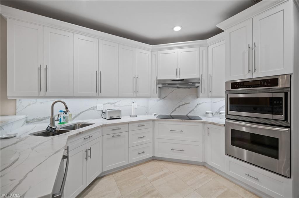261 Colonade CIR 2701 photo 13